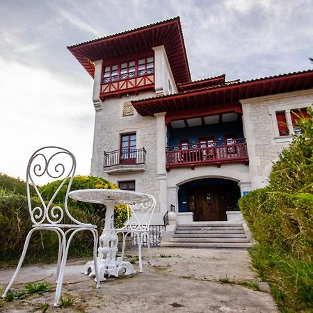 Hotel Palacete Real Villamayor  Exteriör bild